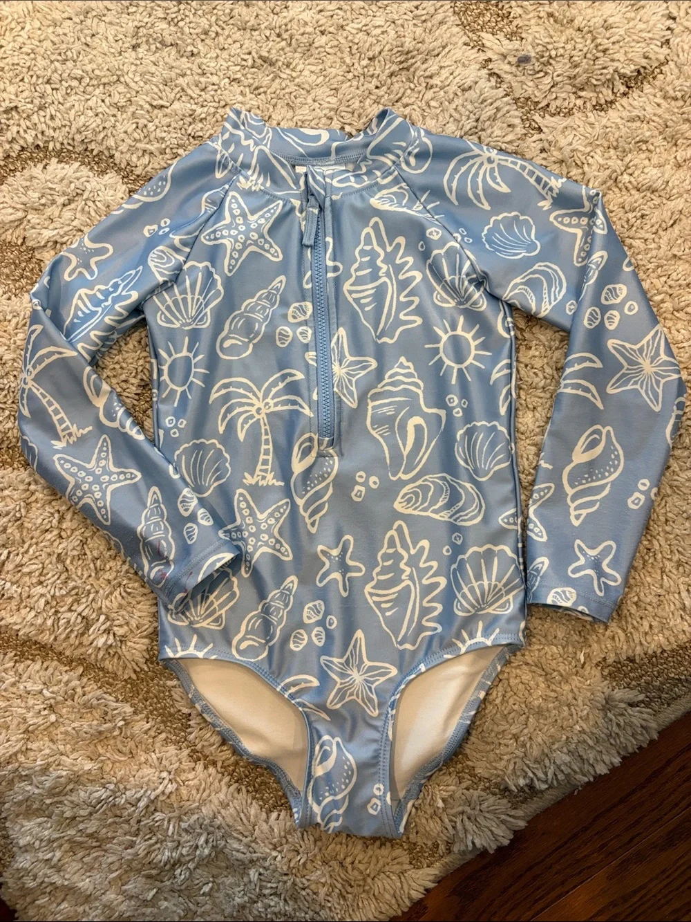 H&M Light Blue Long-Sleeve Shell Print Swimsuit Size 5T/6